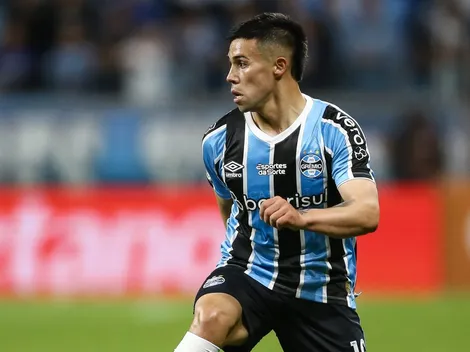 Aravena sale lesionado en medio de su mejor momento en Gremio