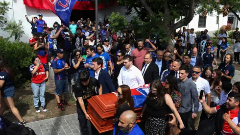 Los hinchas acompañaron el último viaje de René Orozco.