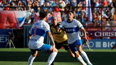 Católica jugó en Santa Laura al término de la temporada 2024.