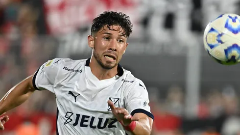 Loyola se afianza como titular indiscutido en Independiente