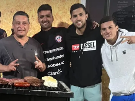 Pichanga, luego asado: Cepeda goza con un ex albo y varios 'socios'