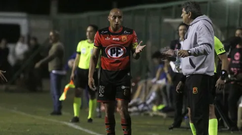 Rangers tiene nuevo DT.