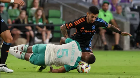 Jhohan Valencia en acción por el Austin FC, el club que lo prestará a Universidad Católica.