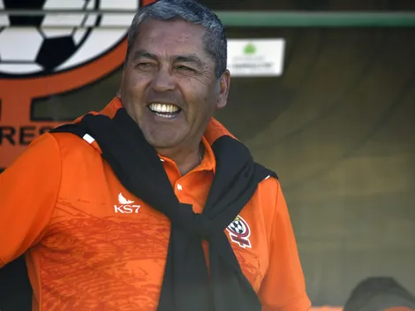 Cobresal suma a especialista en golazos de mitad de cancha