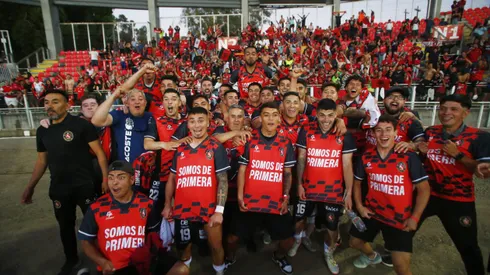 Limache se arma para Primera.