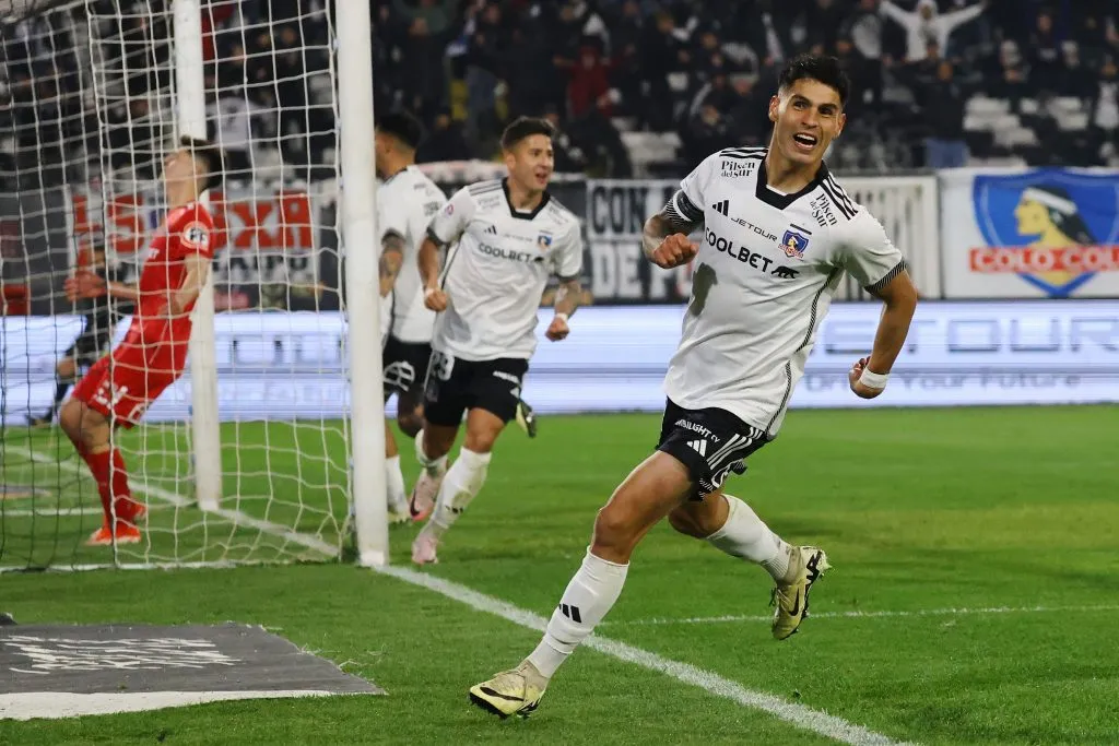 Wiemberg aún no define su renovación en Colo Colo