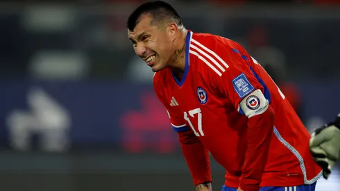 Pese a que se decía que llegó a Chile, Gary Medel está en España.