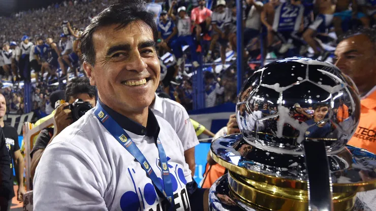 Gustavo Quinteros es campeón nacional en Argentina: antes lo logró en tres países