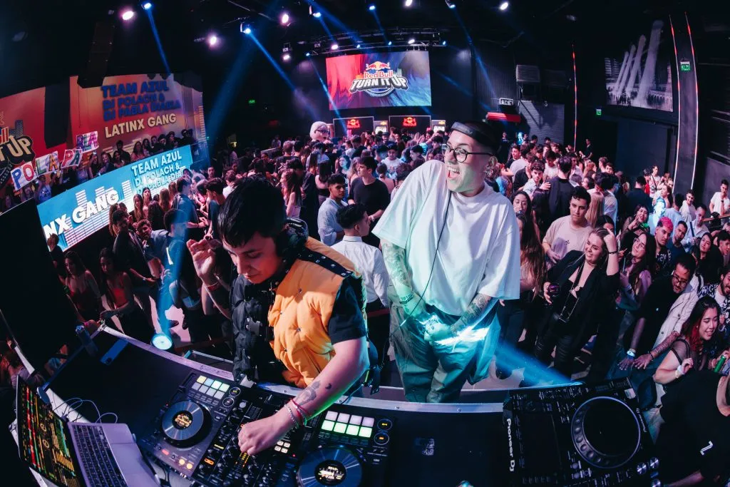 DJ Polach y DJ Pabla Diabla fueron parte de la competencia de Red Bull Turn it Up. Foto: Gary Go / Red Bull Content Pool.