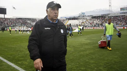 Nelson Acosta en su etapa de entrenador de Iquique.