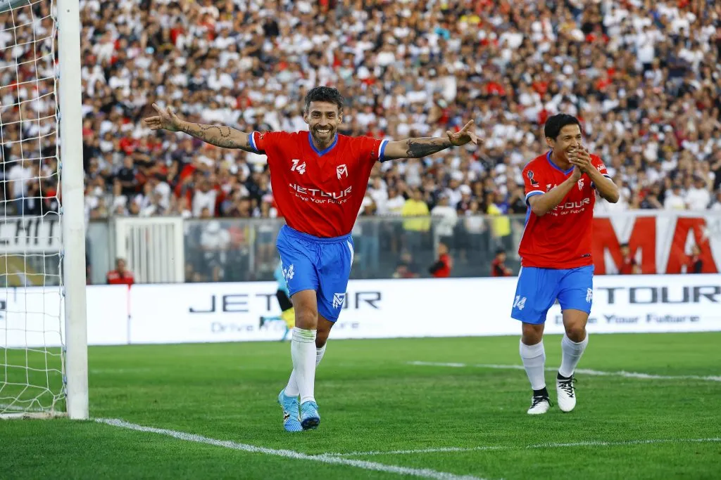 Jorge Valdivia estuvo en la despedida de Matías Fernández | Photosport