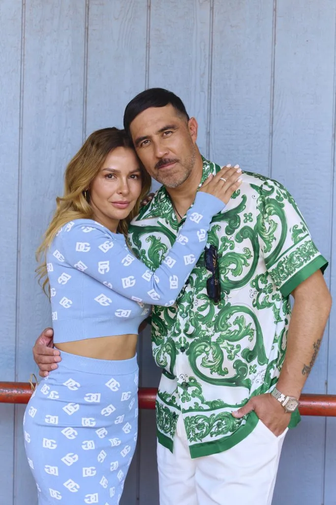 La pareja dio una entrevista en la Revista Velvet, donde fueron juntos. Foto: Velvet.