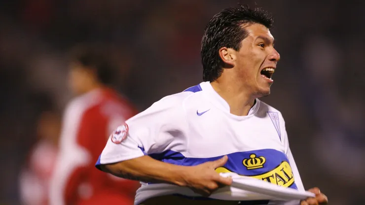 Gary Medel vuelve a la UC.