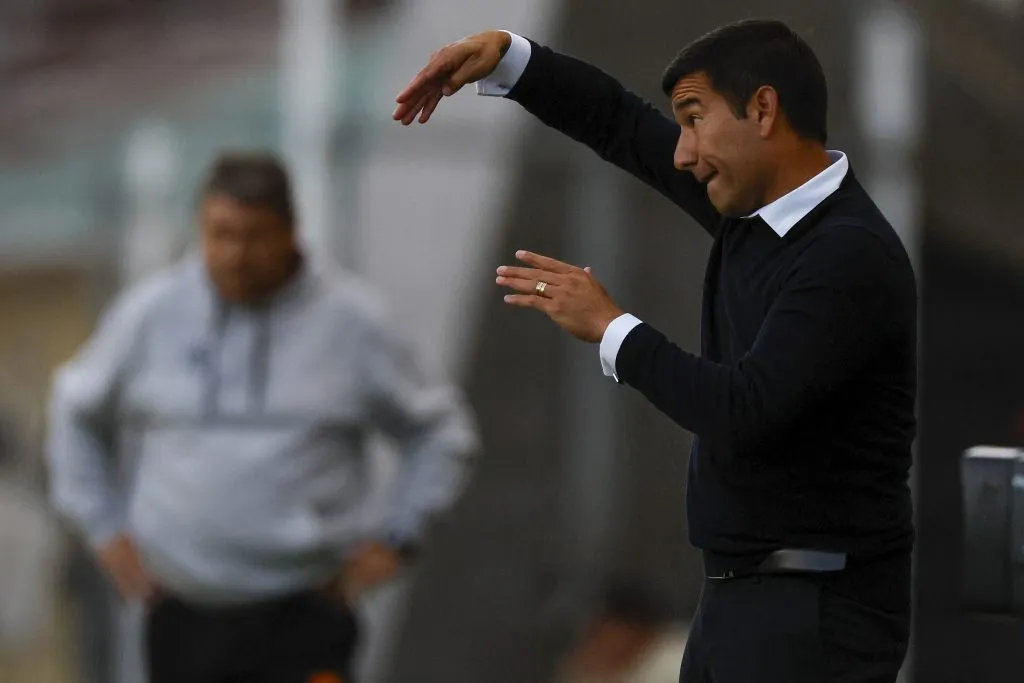 Víctor Rivero en el partido ante Rangers | Photosport