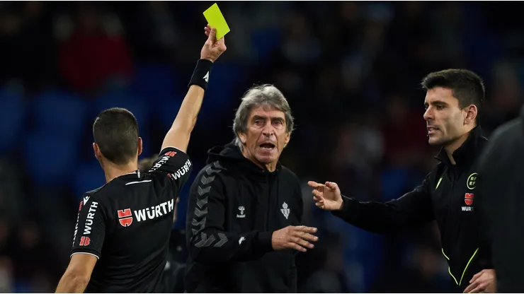 Manuel Pellegrini vive importante crisis con el Betis.
