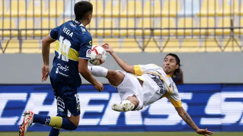 Luciano Cabral maravilló con su fútbol al Nano Díaz.