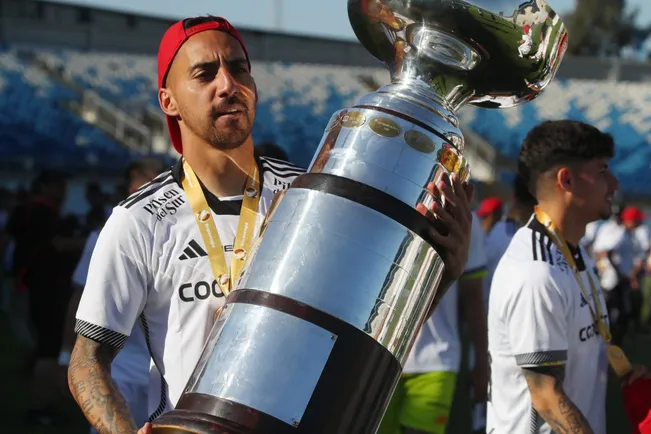 Javier Correa fue clave para que Colo Colo terminar festejando en este 2024. | Foto: Photosport.