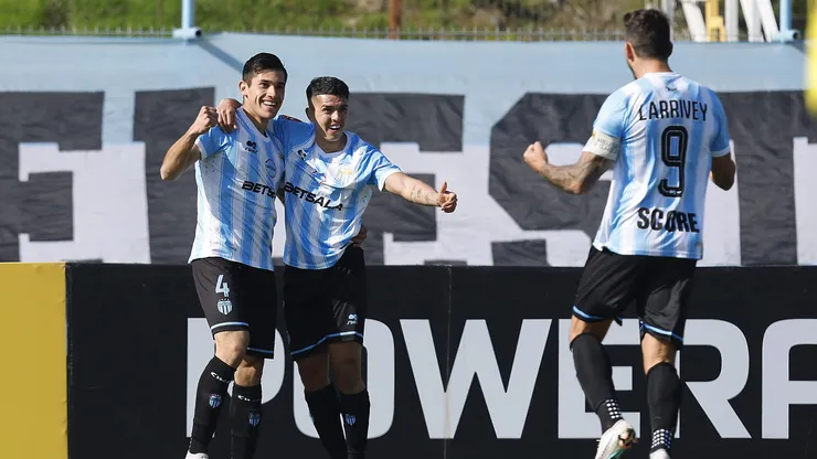 El nuevo atacante de la U se despide de Magallanes.