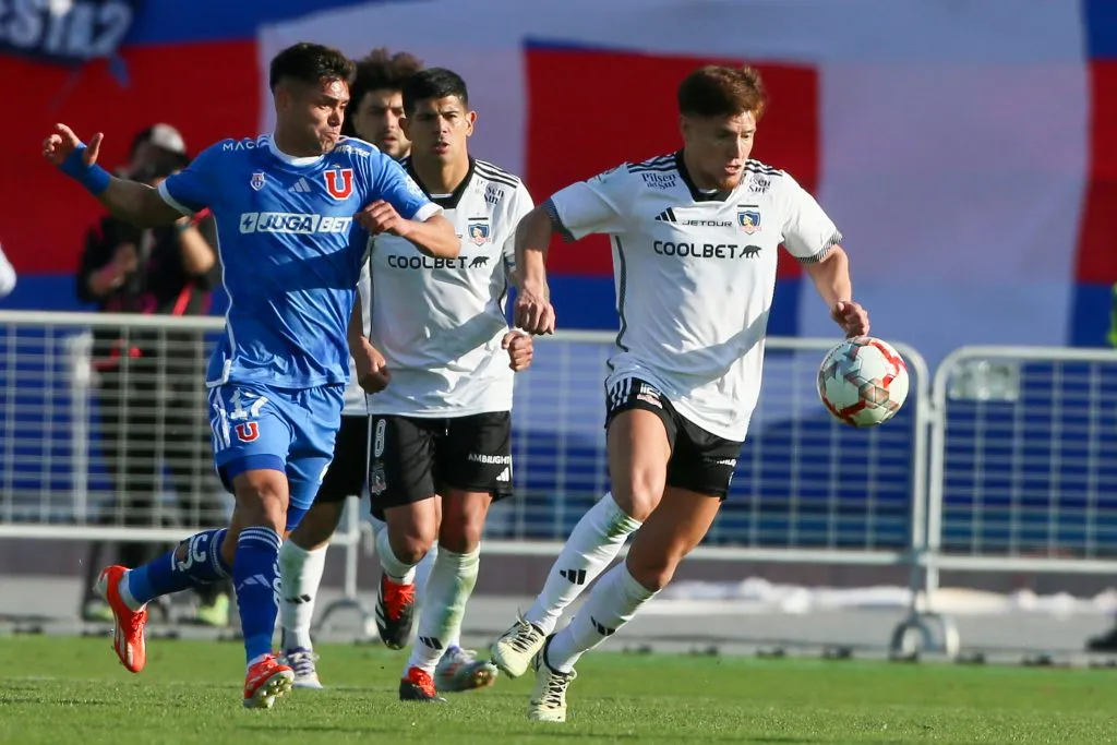 Universidad de Chile busca que se sancione a Colo Colo en el TAS. Foto: Oyarzun/Photosport