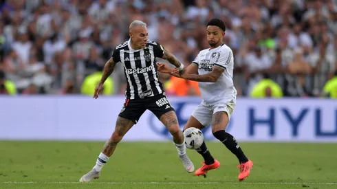 Eduardo Vargas busca seguir en el fútbol de Brasil.