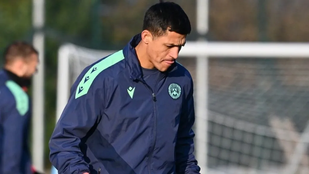 Alexis Sánchez está listo para jugar, pero en Udinese no lo quieren apurar. Foto: Udinese.