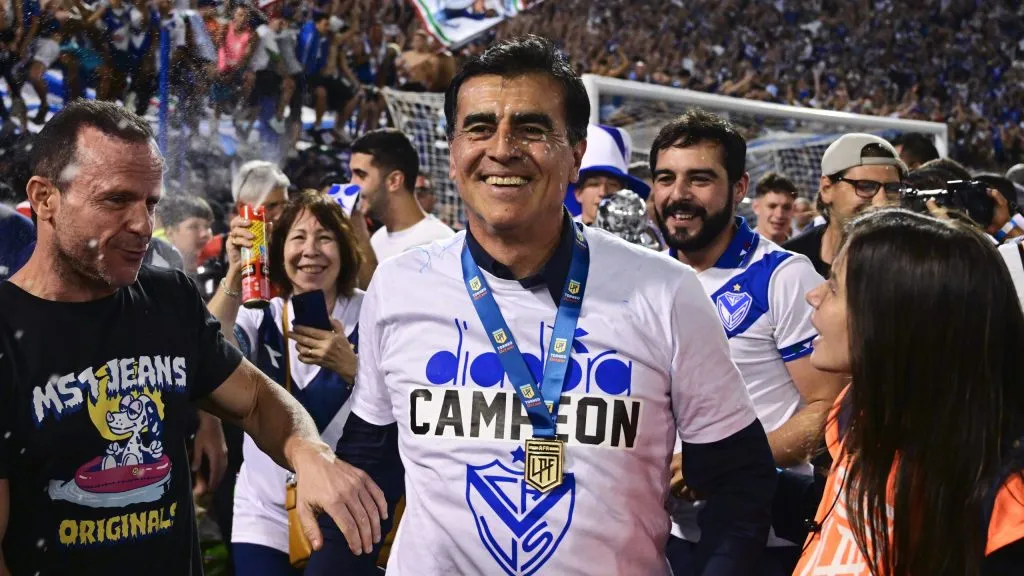 Gustavo Quinteros fue campeón con Vélez en Argentina y ahora suena en Brasil para asumir en el Gremio