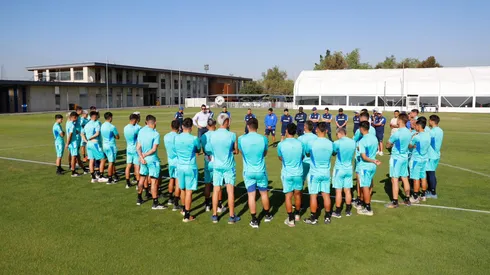 Michael Clark dio una charla a los jugadores de la U.