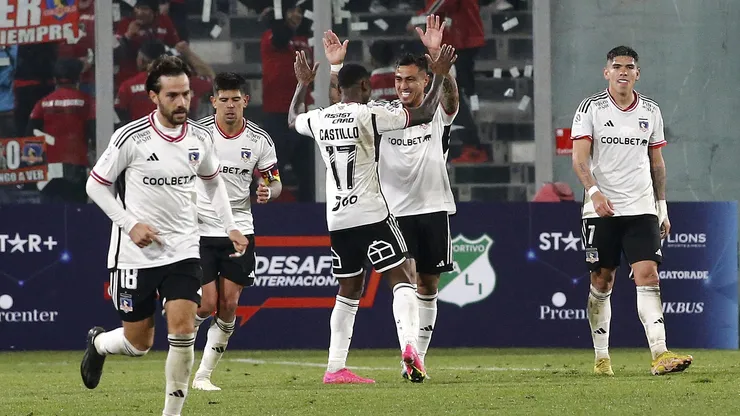 Fabián Castillo no rindió en Chile.