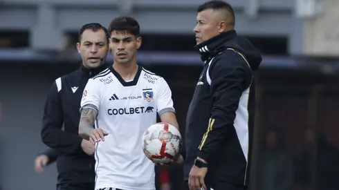 Jorge Almirón llegó golpeando la mesa en Colo Colo por el armado del plantel 2025.