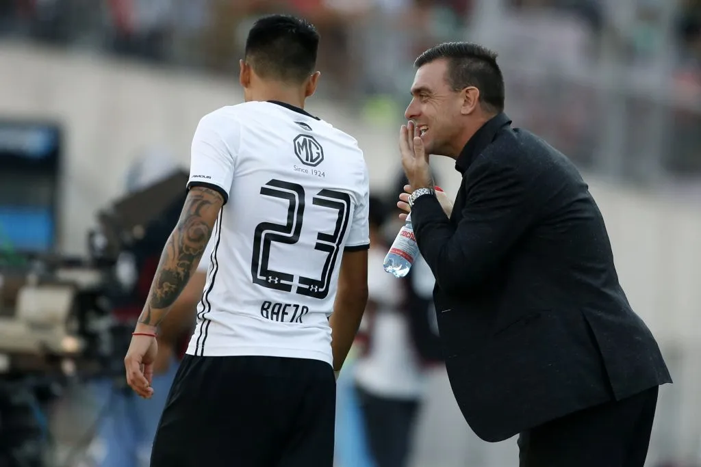 Pablo Guede dirigió a Baeza en Colo Colo. Foto: Andres Pina/Photosport