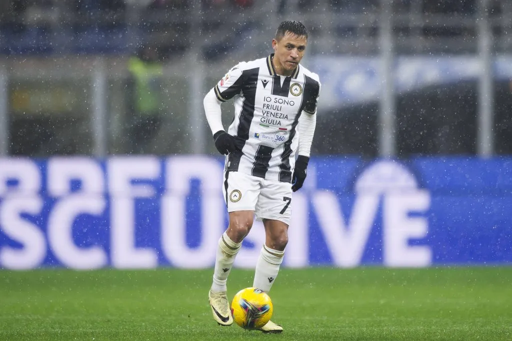 Al fin debutó Alexis en Udinese / Imago.