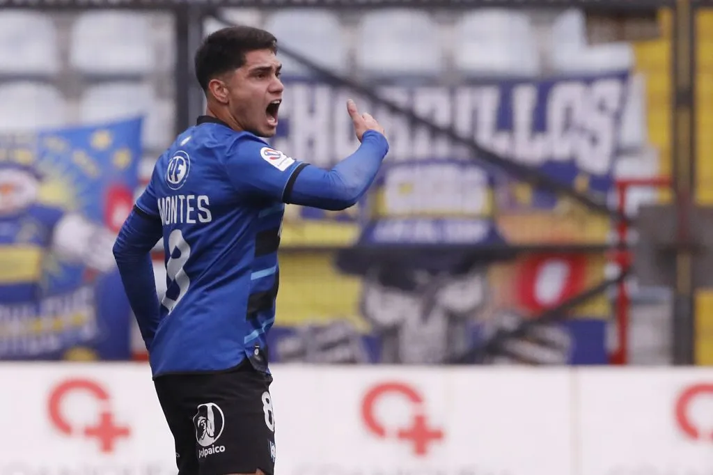 Gonzalo Montes será el nuevo refuerzo de la U que llega desde Huachipato. Foto: Photosport.