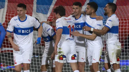 ¿Un grande de Europa inaugura el nuevo estadio de la Católica?