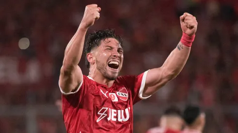 Felipe Loyola pretende quedarse en Independiente y luego ir a Europa.