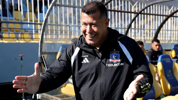 Jorge Almirón celebra la permanencia de pieza clave en Colo Colo.