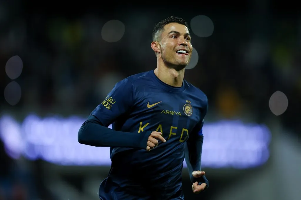 Cristiano Ronaldo durante el partido de la Saudi Pro League entre el Abha Club y el Al-Nassr, 2024 (Getty Images).