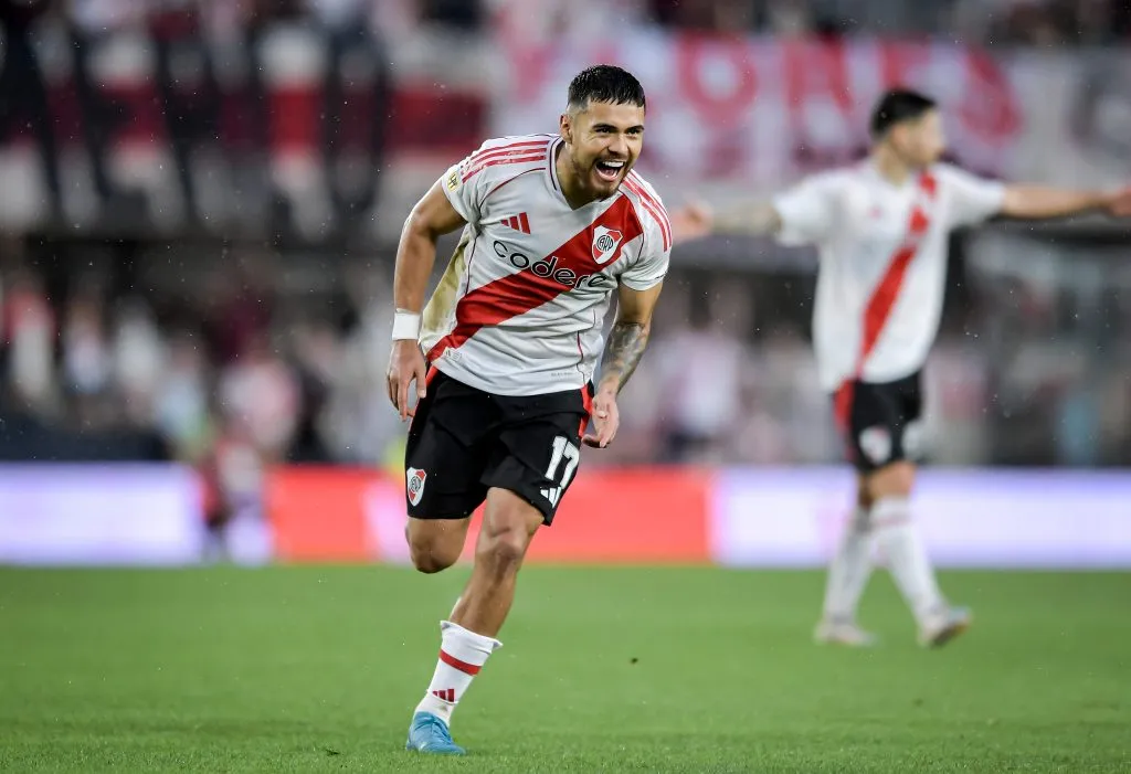 Paulo Díaz celebra el gol ante Barracas en una de sus mejores actuaciones del 2024 | Getty Images