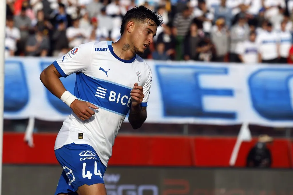 Jader Gentil seguirá en la UC pues no le encuentran club para ir a préstamo