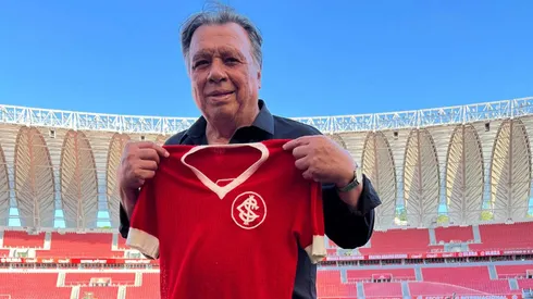 El exdefensor eligió el 2023 al mejor futbolista entre Pelé y Diego Maradona.