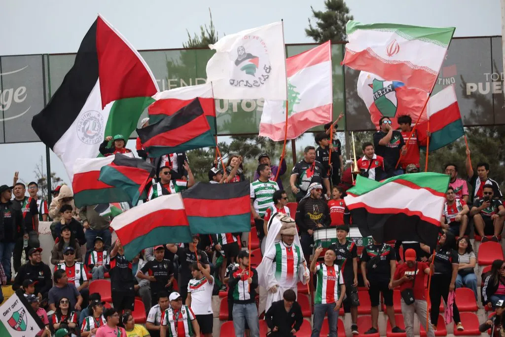 Palestino y su fiel hinchada / Photosport