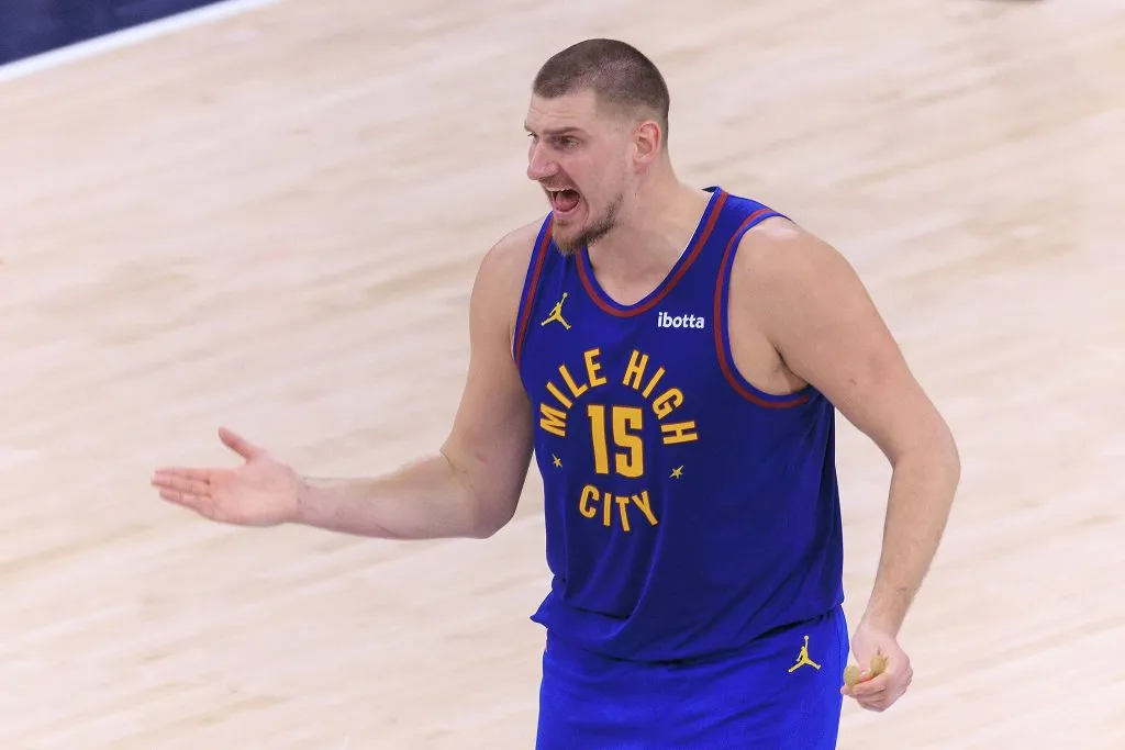 Nikola Jokic es el mejor basquetbolista de la historia para el entrenador George Karl. (Foto: IMAGO)