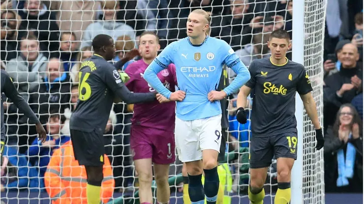 Erling Haaland tuvo el triunfo del Manchester City en sus pies, pero se equivocó.
