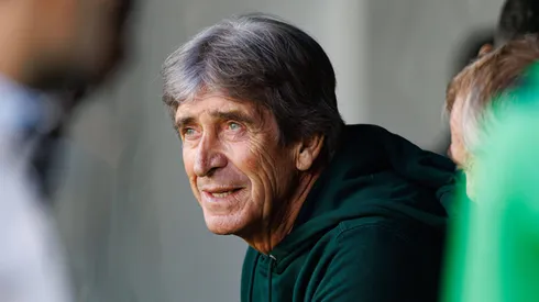 Manuel Pellegrini asegura que no tomará una selección que no sea la chilena
