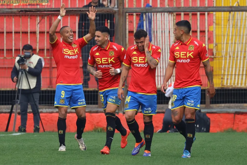 Leandro Benegas no seguirá en Unión Española y espera una oferta. Foto: Photosport.