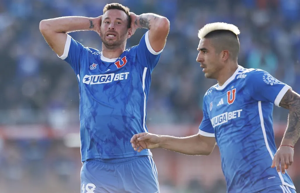 La U busca al 9 que reemplazará a Luciano Pons y Cristián Palacios en 2025. Foto: Photosport.