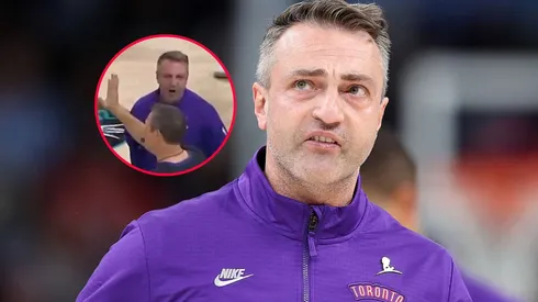 El entrenador de los Toronto Raptors, Darko Rajaković, durante la segunda mitad del partido contra los Memphis Grizzlies.