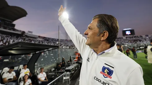 Mosa es criticado por entrampar la llegada de fichajes