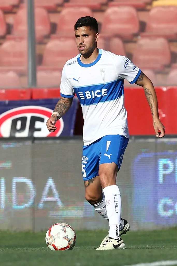 Daniel González puede dejar Católica para partir a Brasil (Photosport)