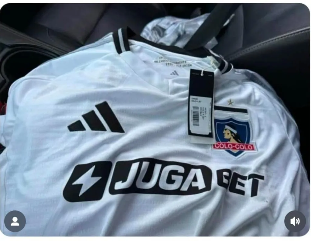 La nueva camiseta de Colo Colo.