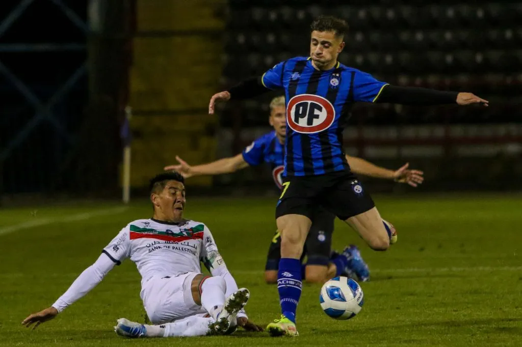 Walter Mazzanti también pasó por Huachipato y ahora desde Huracán suena en Independiente. Foto: Daniel Pino/Photosport